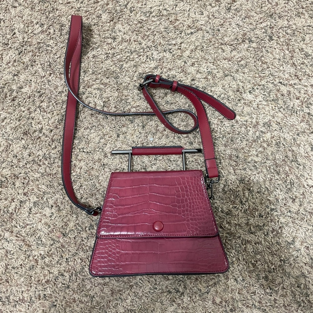 Burgundy Croc Embossed Structured Crossbody Bag with Metal Bar Handle - Picture 2 of 6